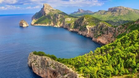 A new epic 100km hiking trail is now open on Mallorca
