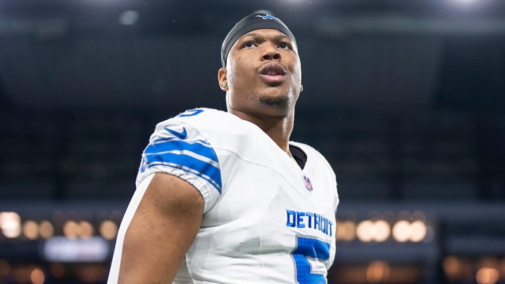 Lions star David Montgomery sarcastically fires back at trade rumor report Lions star David Montgomery sarcastically fires back at trade rumor report