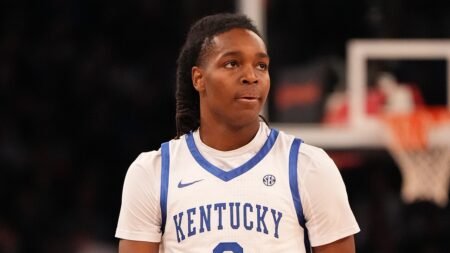 ESPN star rips iconic college basketball team with M roster for disappointing season ESPN star rips iconic college basketball team with M roster for disappointing season