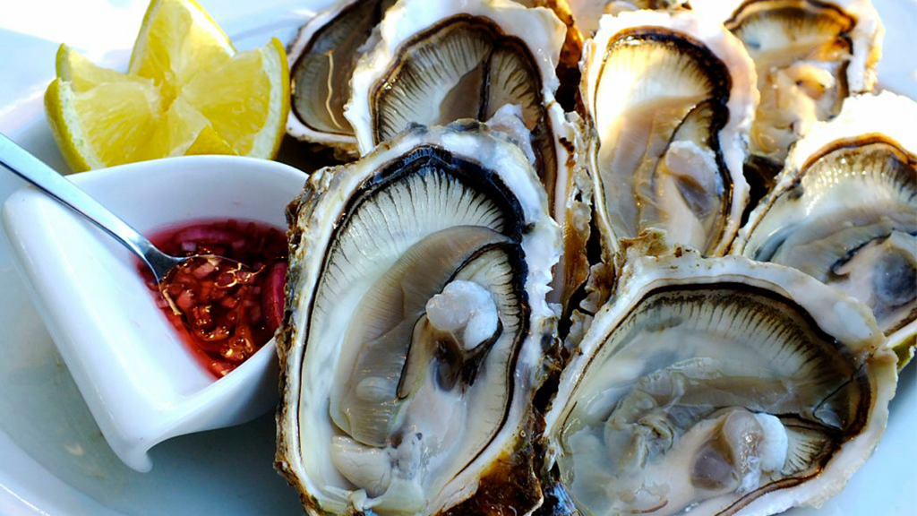 Clams, raw oysters recalled over possible norovirus contamination across 9 states: FDA