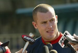 Former NRL Brisbane Broncos, Queensland Maroons player Chris walker arrested on Gold Coast over alleged domestic violence offences Former NRL Brisbane Broncos, Queensland Maroons player Chris walker arrested on Gold Coast over alleged domestic violence offences