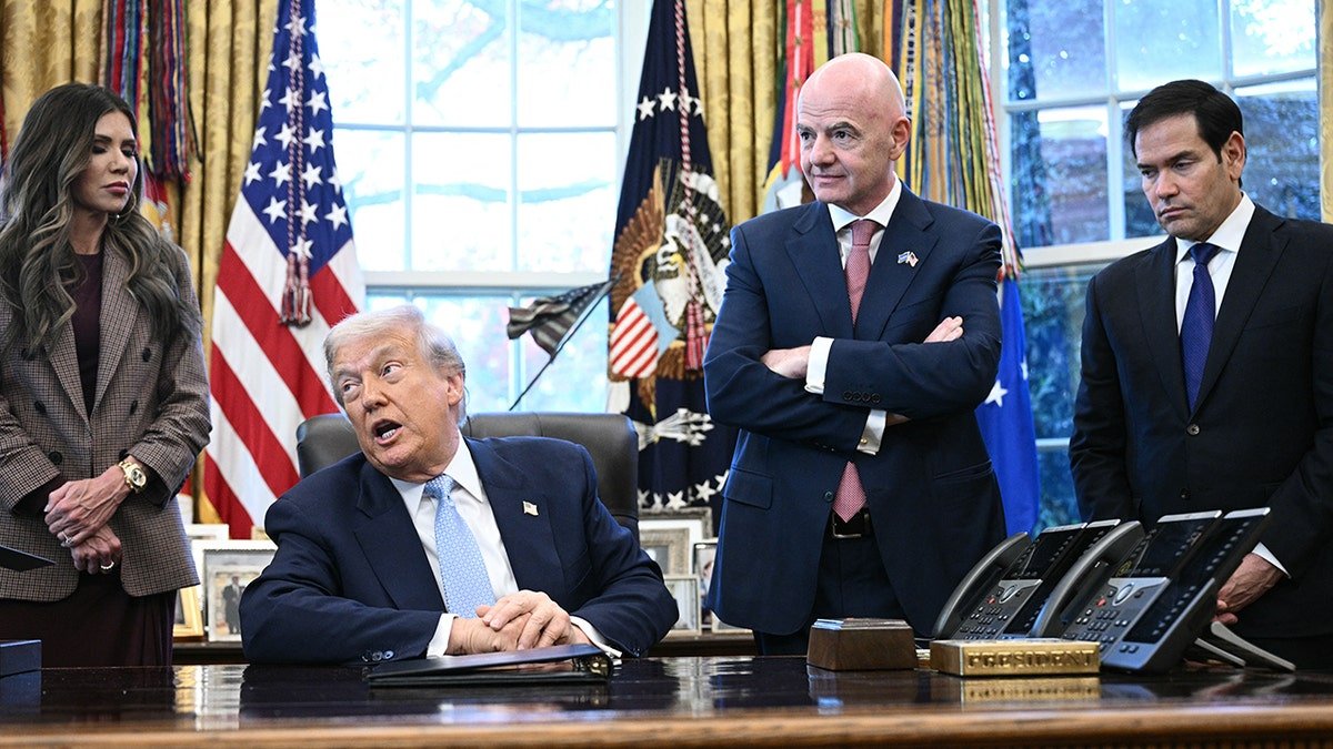 Donald Trump speaks in Oval Office