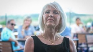 Trump continues to push for release of Tina Peters as Colorado governor weighs clemency