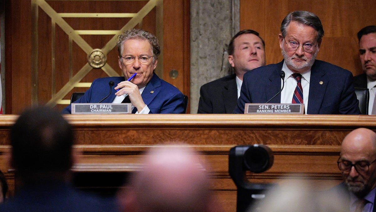 Sens. Rand Paul, R-Ky., and Gary Peters, D-Mich.