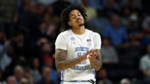 UNC collapses late, blows 19-point lead in shocking overtime loss to VCU UNC collapses late, blows 19-point lead in shocking overtime loss to VCU