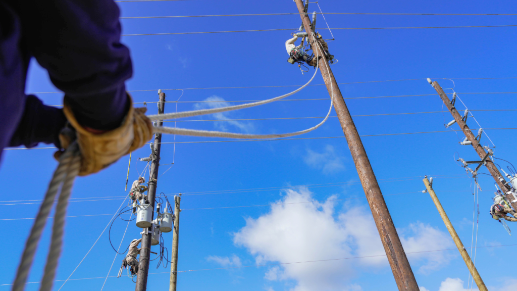 Electric bills are becoming a midterm problem neither party can ignore Electric bills are becoming a midterm problem neither party can ignore