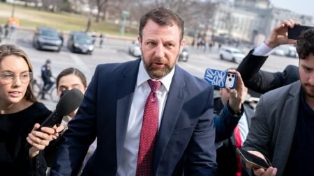 Mullin’s confirmation survives key test vote as DHS remains shut down