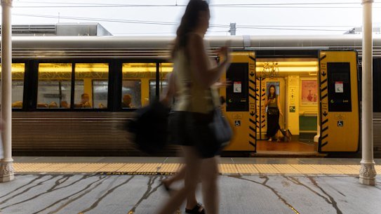 The Rail, Tram and Bus Union (RTBU) has launched a campaign urging the state government to prevent the loss of staff at train stations across southeast Queensland. 