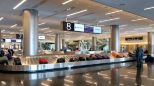 Major airline tightens window for passengers to seek compensation after baggage delays