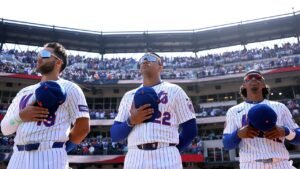 Mets national anthem singer, who played George Washington in ‘Hamilton,’ forgets ‘Star-Spangled Banner’ words Mets national anthem singer, who played George Washington in ‘Hamilton,’ forgets ‘Star-Spangled Banner’ words
