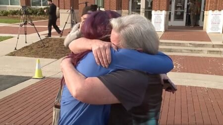 North Carolina woman who vanished 24 years ago tearfully reunites with daughter outside court