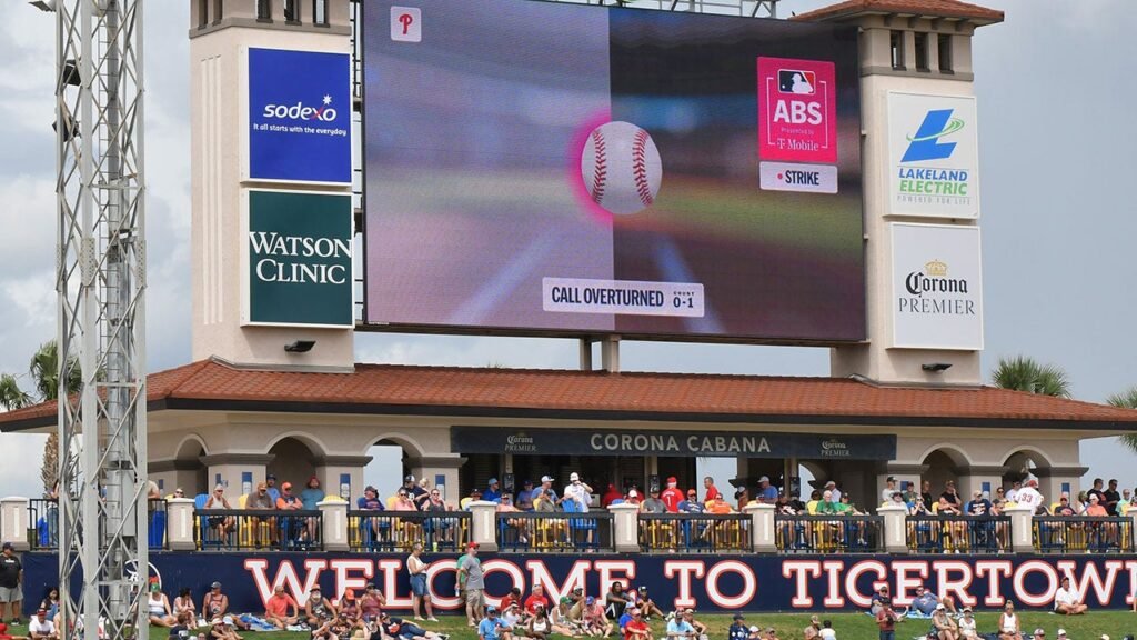 Baseball Hall of Fame pitcher goes in depth how ABS system will improve offense, how arms have to adjust Baseball Hall of Fame pitcher goes in depth how ABS system will improve offense, how arms have to adjust