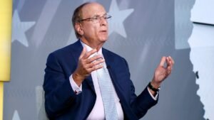 Larry Fink calls for Social Security reform, says investing a portion of funds could strengthen the program Larry Fink calls for Social Security reform, says investing a portion of funds could strengthen the program