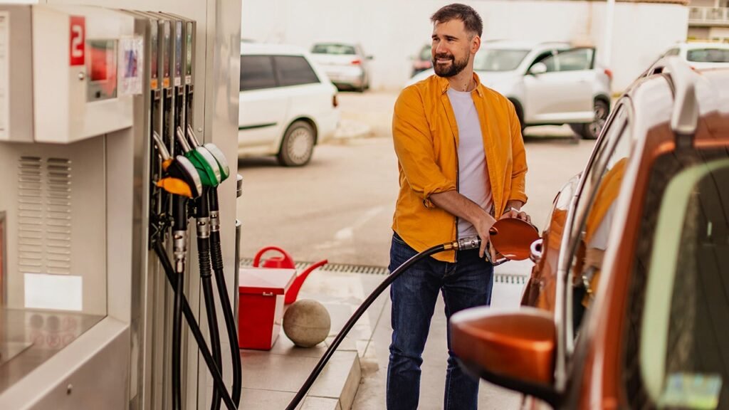 7 costly mistakes to avoid at the pump right now as gas prices surge nationwide 7 costly mistakes to avoid at the pump right now as gas prices surge nationwide