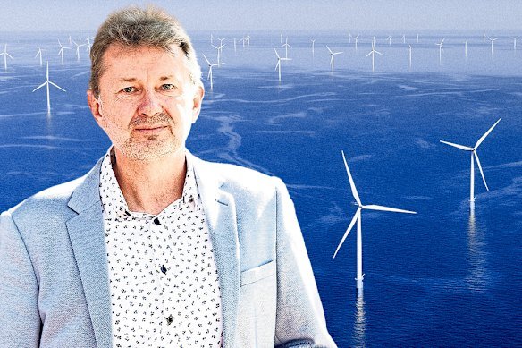 Energy expert gives the good oil on delivering renewable power to the people Energy expert gives the good oil on delivering renewable power to the people