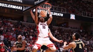 Arizona advances to men’s Final Four for first time since 2001 Arizona advances to men’s Final Four for first time since 2001