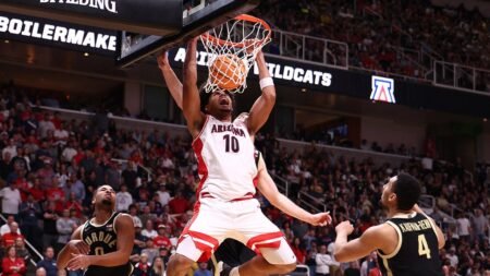 Arizona advances to men’s Final Four for first time since 2001