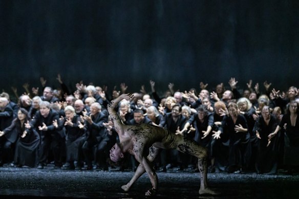 Queensland Ballet dancer Joshua Ostermann with Brisbane Choral and Canticum Chamber Choir in Messa da Requiem.  