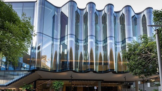 QPAC’s fifth venue, the Glasshouse Theatre, has opened in Brisbane with a gala variety show. 