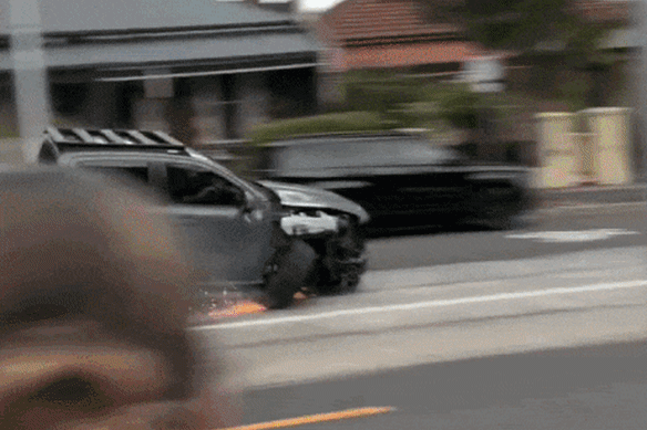 A grey ute has caused chaos in Richmond and Collingwood on Tuesday night, leaving at least 10 cars damaged.