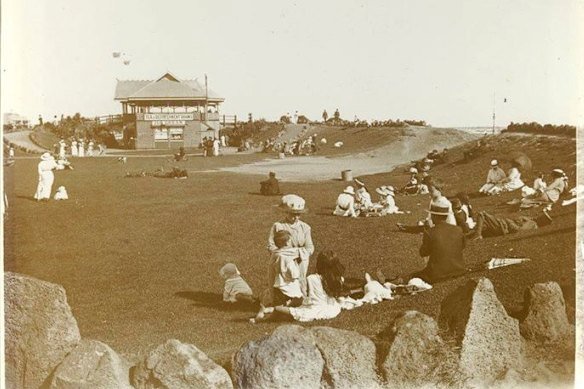 The original Stokehouse building, pictured in the early 1900s.
