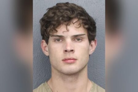 ‘Looksmaxxing’ influencer Clavicular arrested for allegedly instigating viral catfight between girlfriend and another woman ‘Looksmaxxing’ influencer Clavicular arrested for allegedly instigating viral catfight between girlfriend and another woman