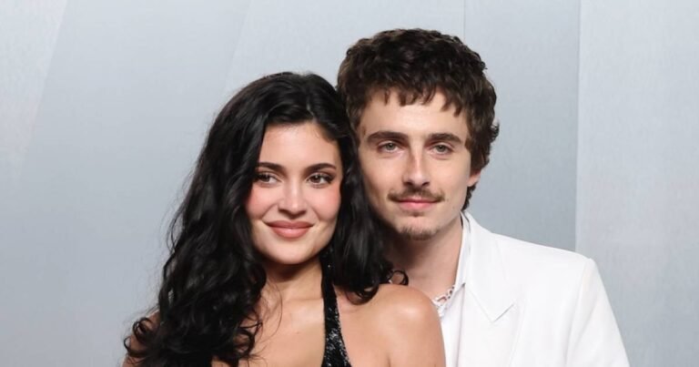 Timothee Chalamet and Kylie Jenner Get Handsy on 2026 Vanity Fair Oscar Party Red Carpet Timothee Chalamet and Kylie Jenner Get Handsy on 2026 Vanity Fair Oscar Party Red Carpet