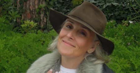 Ricki Lake Gifted Diamond Necklace Made From Ashes of House She Lost in L.A. Wildfires