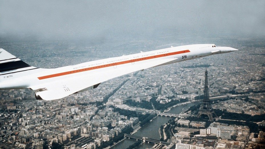 A Concorde flight over Paris