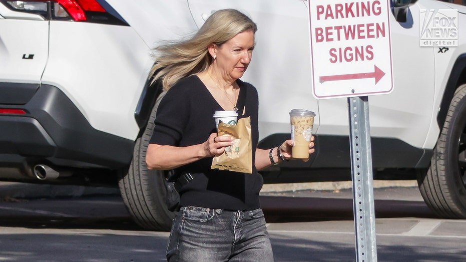 Cracker Barrel CEO Julie Felss Masino leaves Starbucks