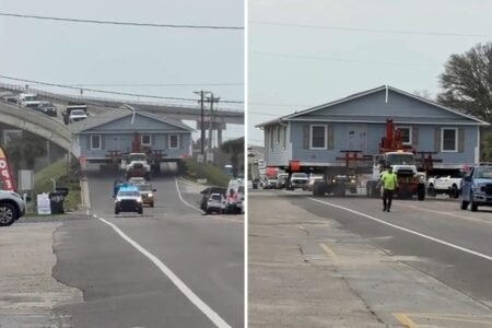 House being transported on North Carolina highway creates unusual traffic jam