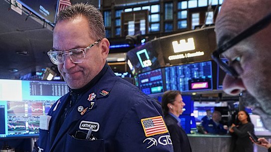 Wall Street has had another volatile week. 