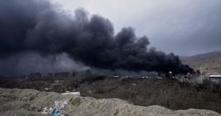 War in Iran: Canadians leaving Middle East by plane, bus and foot