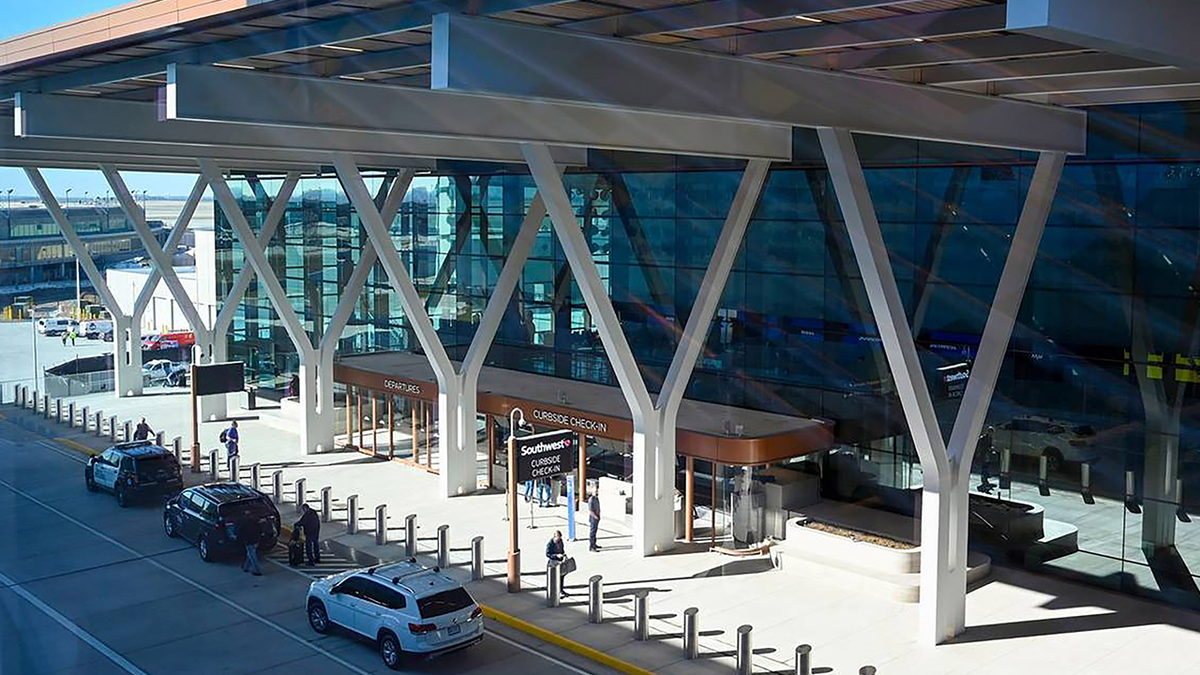 Exterior view of Kansas City International Airport terminal