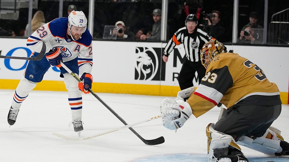 Leon Draisaitl attacks the zone