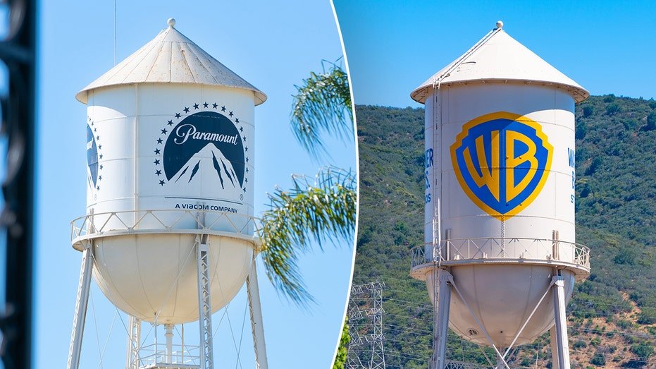 Paramount Warner Bros.