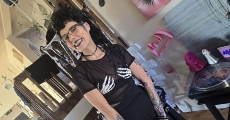 Wyoming Teen Arrested After Allegedly Shooting Mother in Back of Head Following Fight Over Tablet Wyoming Teen Arrested After Allegedly Shooting Mother in Back of Head Following Fight Over Tablet