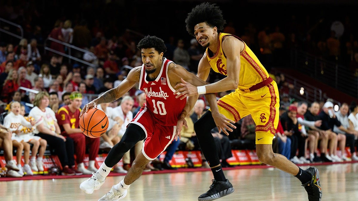 Chad Baker-Mazara plays defense