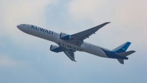 Kuwait reopens airspace for first time in two months