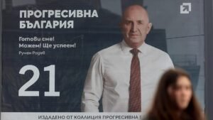 Who is Rumen Radev, the former pilot who wants to give Bulgaria wings?