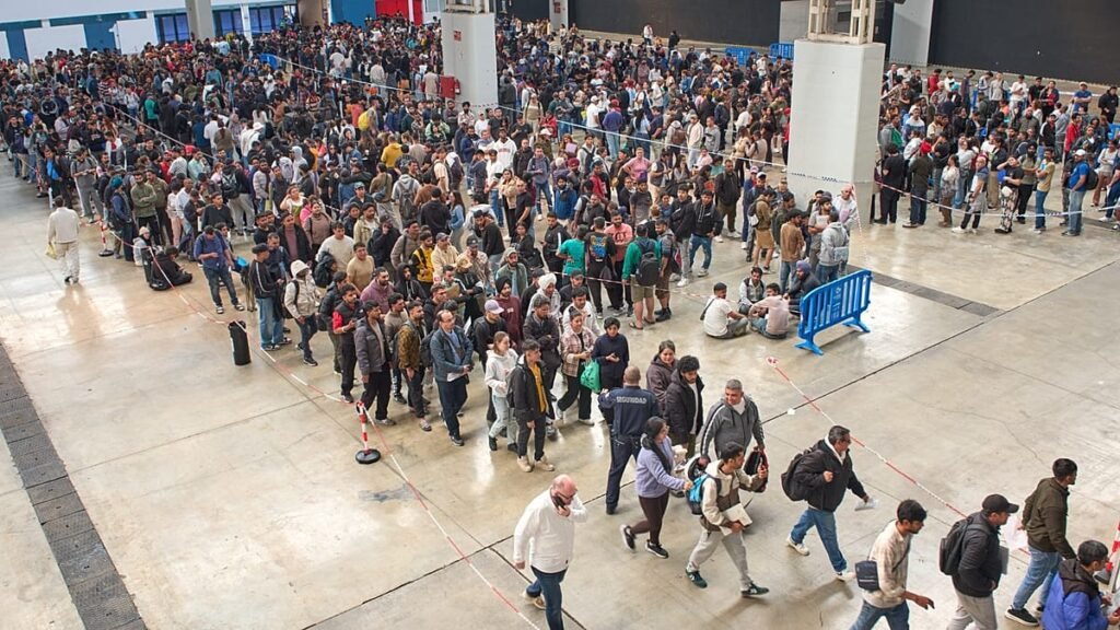 Can migrants legalised by Spain settle in other EU countries?