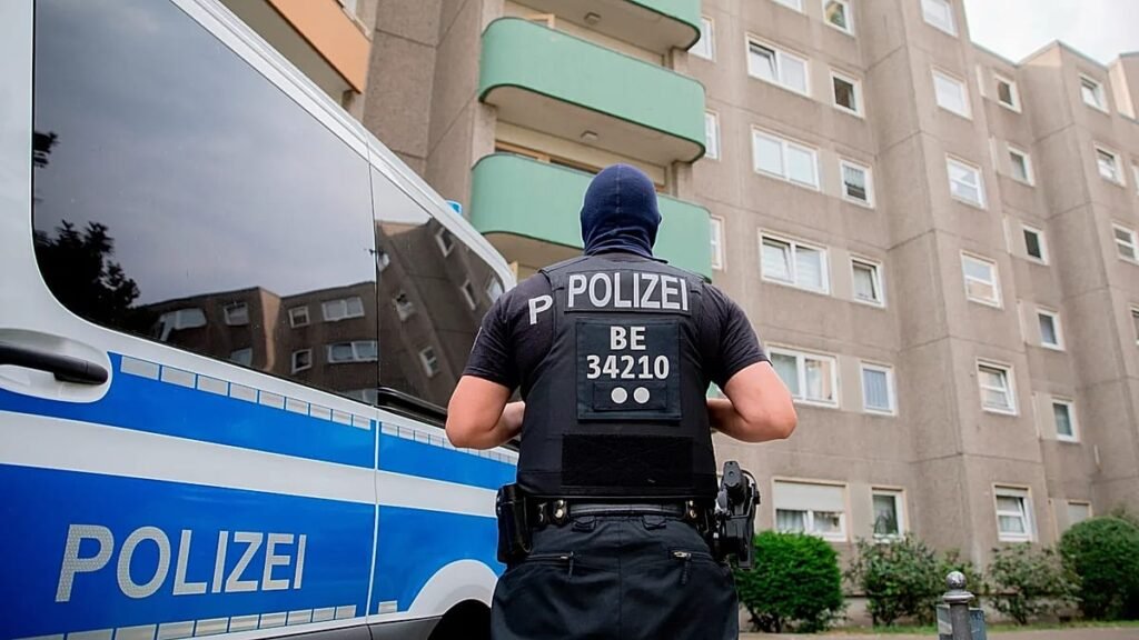 Man accused of spying for Russia arrested in Berlin, prosecutors say