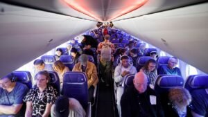 Southwest Airlines limits passengers to 1 portable charger per person over fire concerns