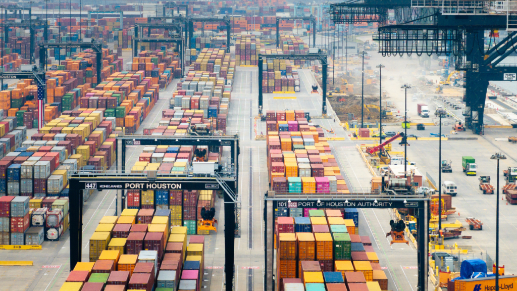 US economy grew at 0.5% in fourth quarter US economy grew at 0.5% in fourth quarter