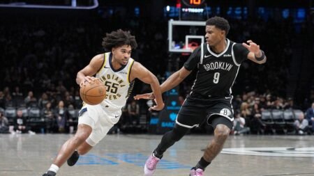 Pacers fans go viral after animated conversation caught on camera during Nets game in Brooklyn Pacers fans go viral after animated conversation caught on camera during Nets game in Brooklyn