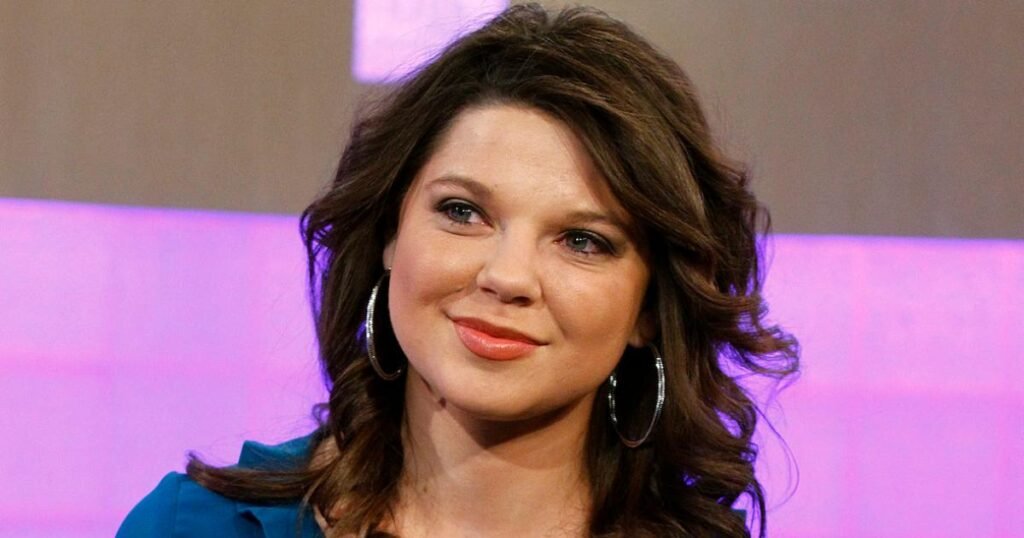 Amy Duggar Believes Family Has Made ‘Promises’ to Kendra Amid Joseph’s Child Molestation Arrest Amy Duggar Believes Family Has Made ‘Promises’ to Kendra Amid Joseph’s Child Molestation Arrest