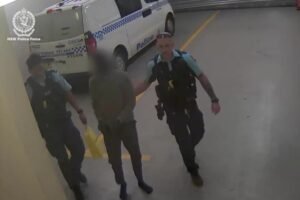 Convicted rapist back in custody after Sydney hospital escape Convicted rapist back in custody after Sydney hospital escape