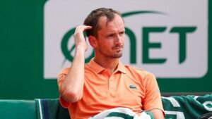 Daniil Medvedev fined after smashing his racket 7 times during shocking double-bagel loss Daniil Medvedev fined after smashing his racket 7 times during shocking double-bagel loss