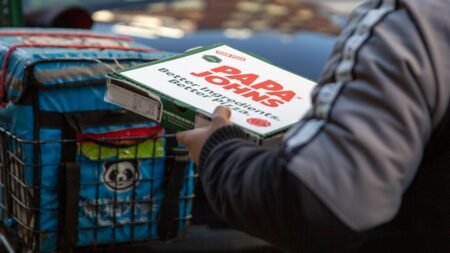 Papa John’s box message telling customers to tip delivery drivers sparks fierce tipping culture debate online