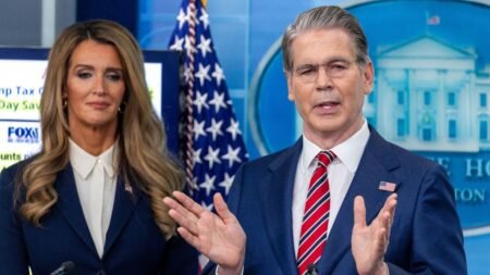 Biden admin ‘deliberately protected’ 562K pandemic-era loans in .2B suspected fraud scheme: SBA, Vance